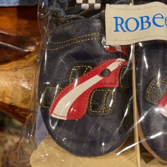 Robeez race car baby shoes - Picture 2 of 4